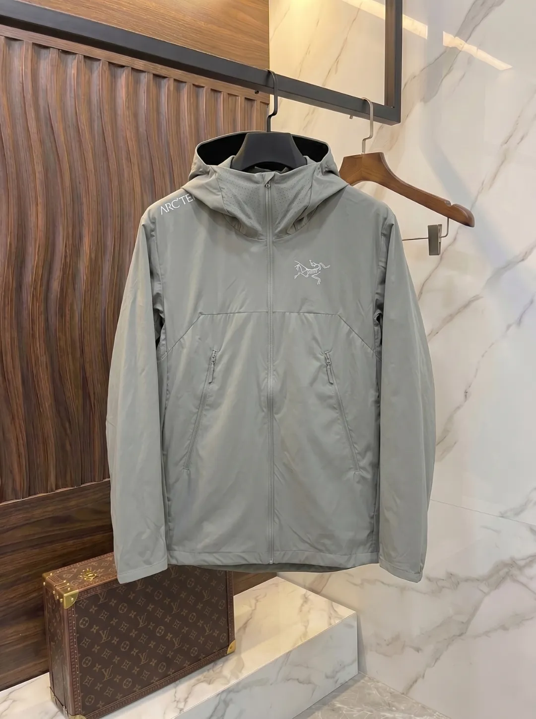 ARC'TERYX Breathable Classiclogo ：Black Navy Blue Gray Dark Gray Light Green Sizes：S-4xl